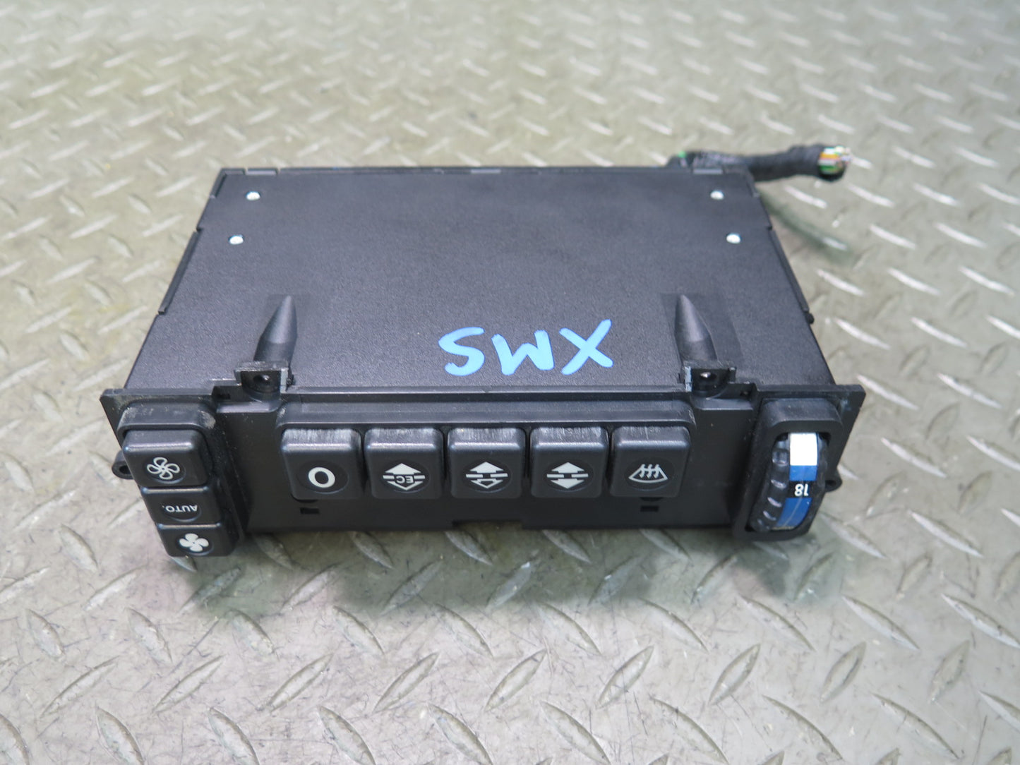 86-91 Mercedes W126 560SEL Temperature Climate Control Switch Panel OEM