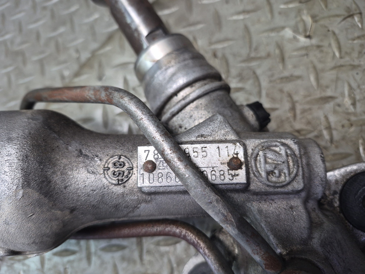 1984-1995 Porsche 928 S Power Steering Gear Rack AND Pinion