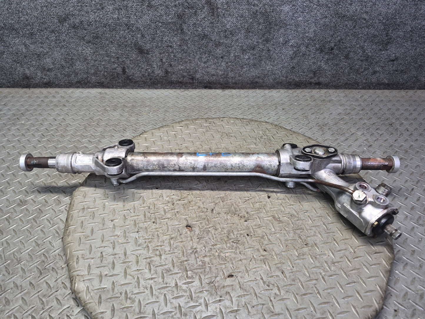 1984-1995 Porsche 928 S Power Steering Gear Rack AND Pinion
