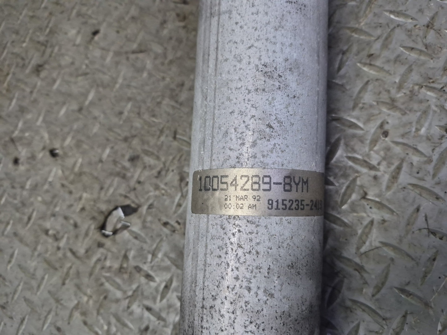 84-96 Chevrolet Corvette C4 Rear A/T Driveshaft Drive Shaft 10054289 81K OEM
