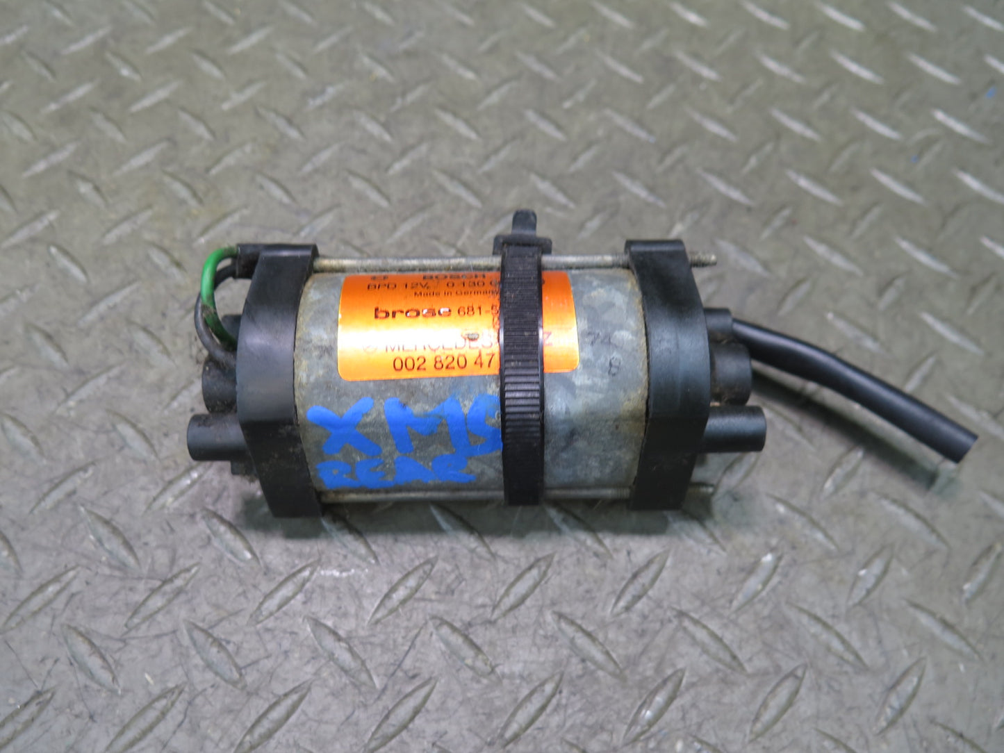86-91 Mercedes W126 S-class Rear Seat Adjustment Motor OEM