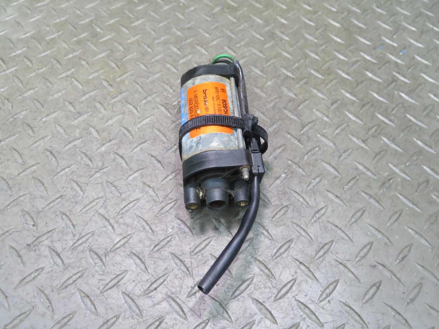 86-91 Mercedes W126 S-class Rear Seat Adjustment Motor OEM