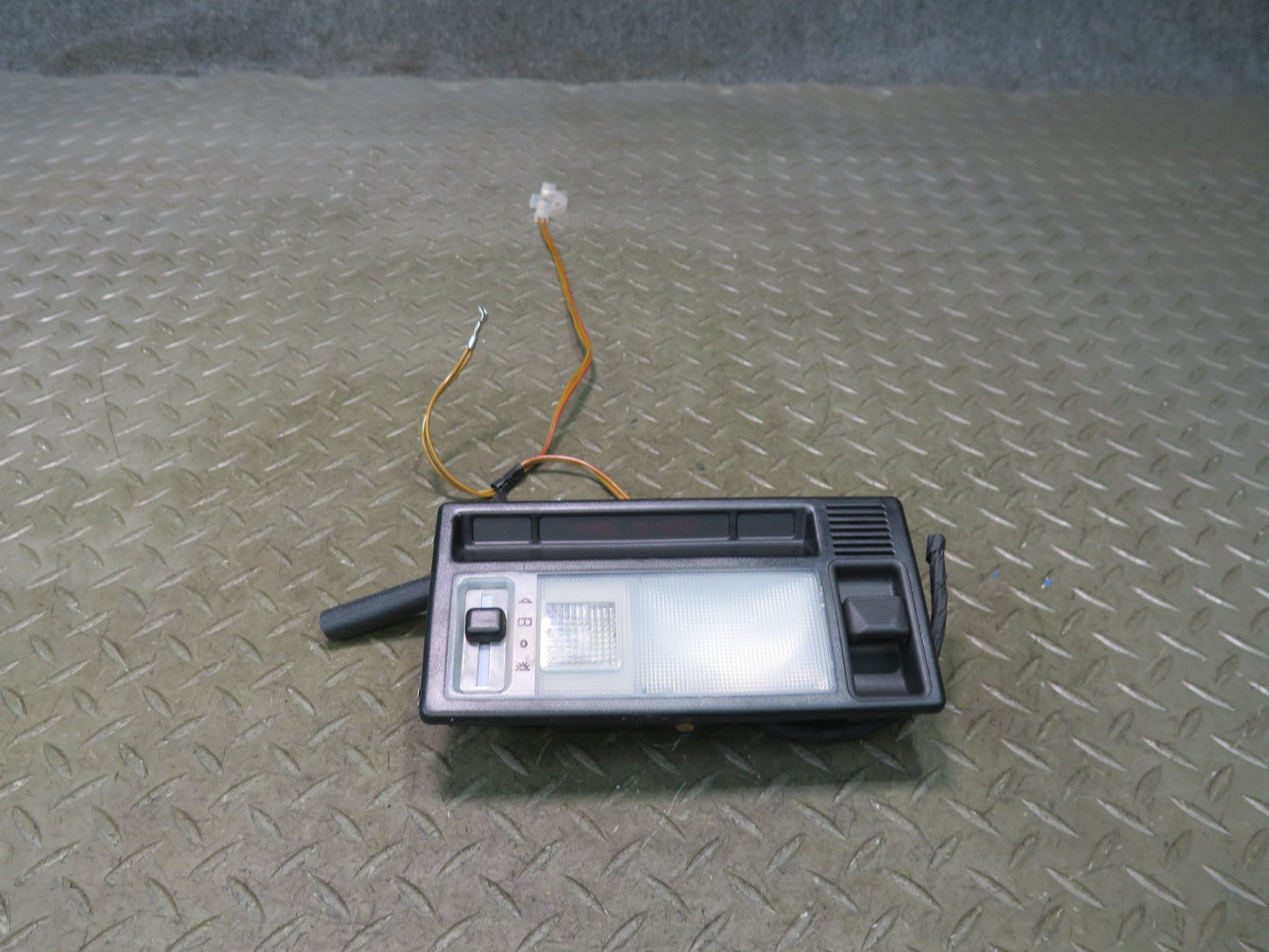 86-91 Mercedes W126 560SEL 420SEL Front Overhead Dome Interior Light Lamp OEM