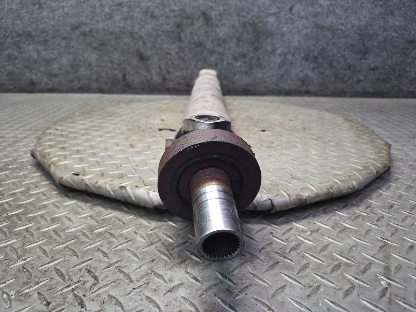 84-96 Chevrolet Corvette C4 Rear A/T Driveshaft Drive Shaft 10054289 87K OEM