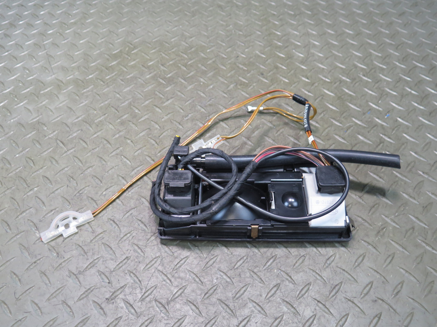 86-91 Mercedes W126 560SEL 420SEL Front Overhead Dome Interior Light Lamp OEM