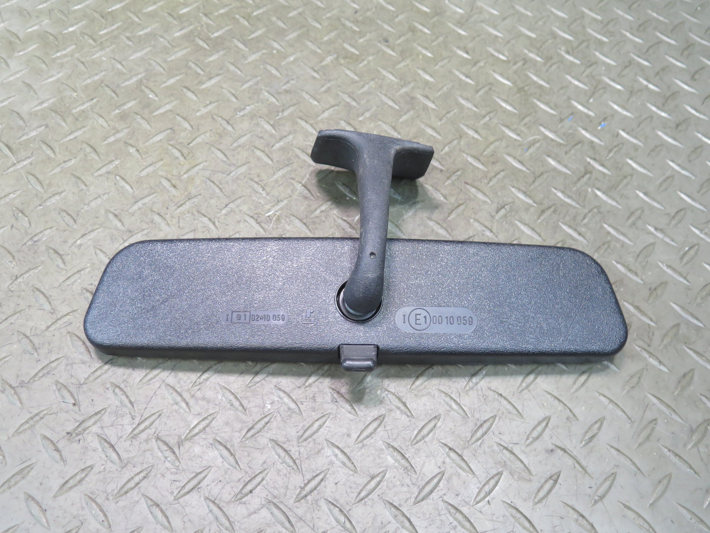 86-91 Mercedes W126 560SEL Manual Dimming Interior Rear View Mirror Damaged