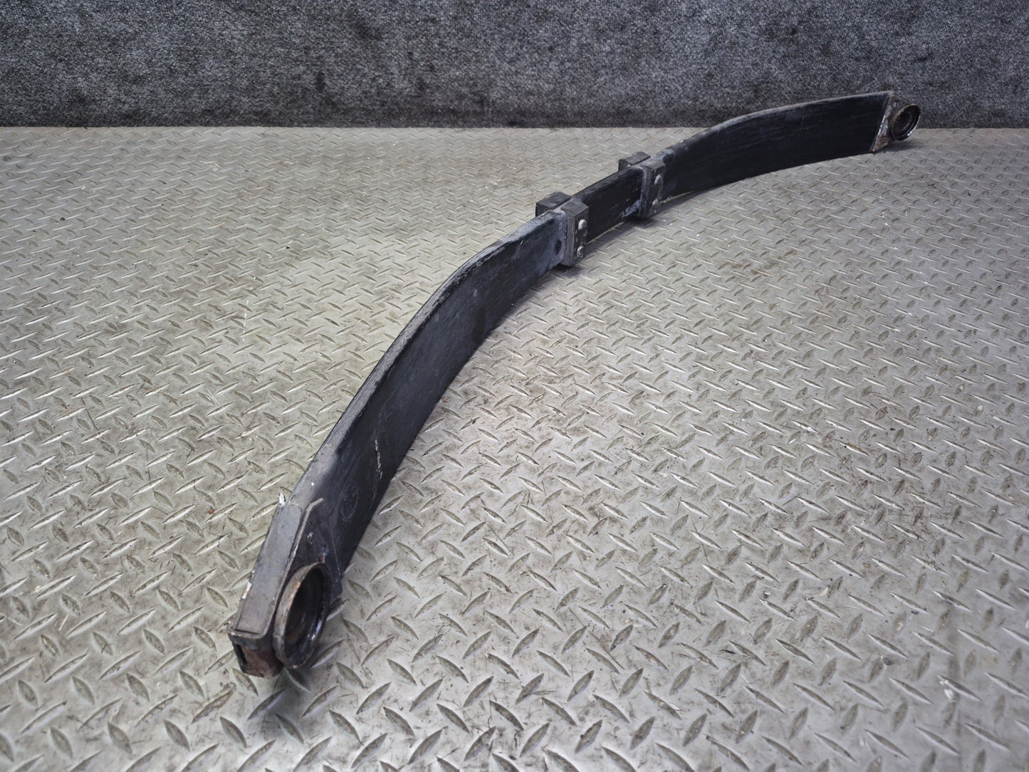 89-96 Chevrolet Corvette C4 Conv Rear Suspension Mono Leaf Spring 87K Miles OEM