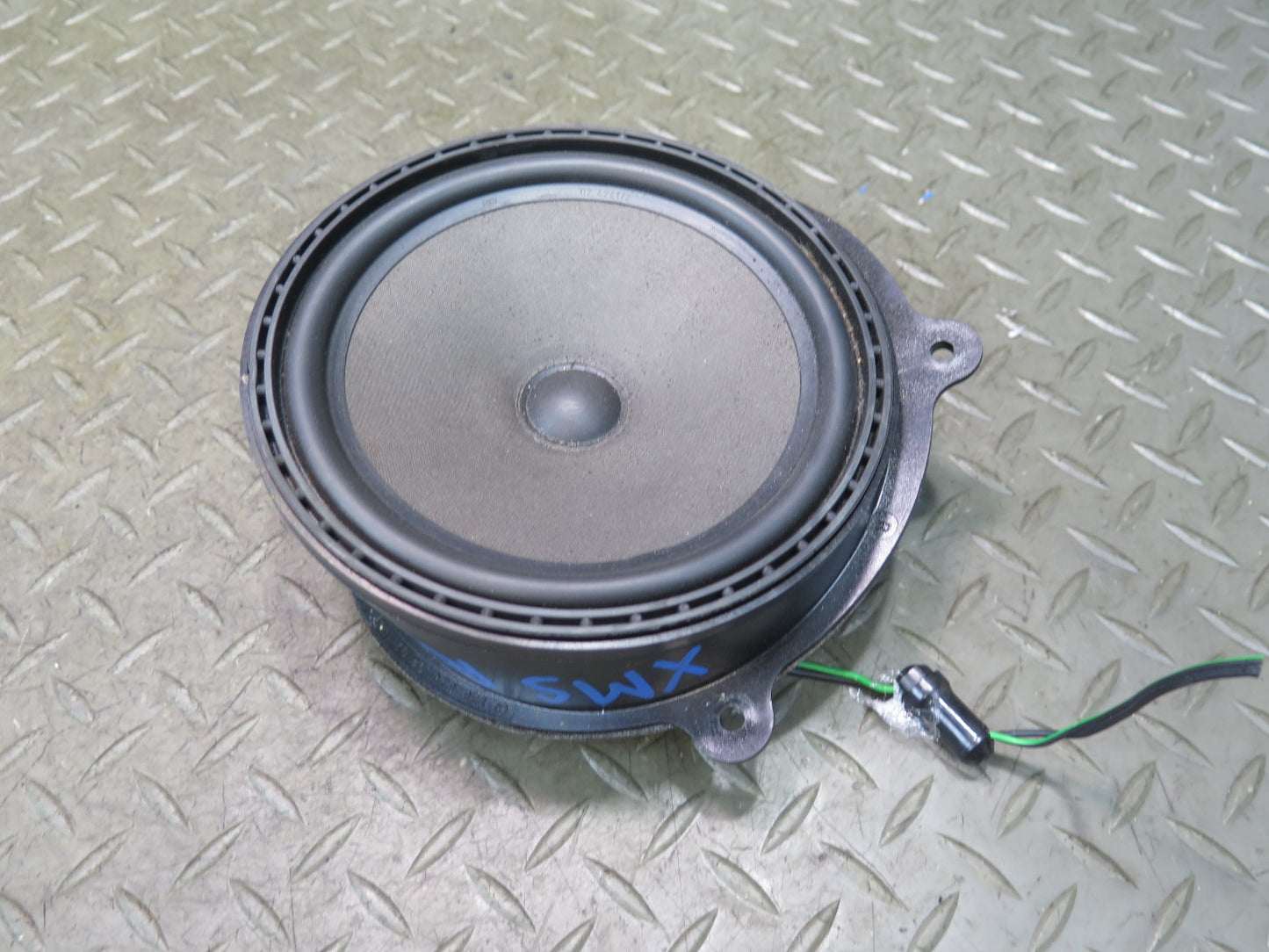 86-91 Mercedes W126 560SEL Sedan Set of 2 Rear Left & Right Shelf Speaker OEM