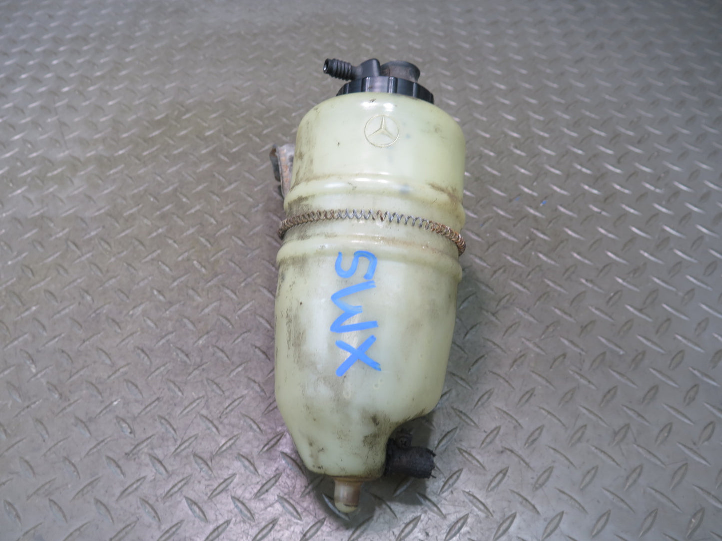86-91 Mercedes W126 C126 Suspension Hydraulic Oil Reservoir Tank OEM
