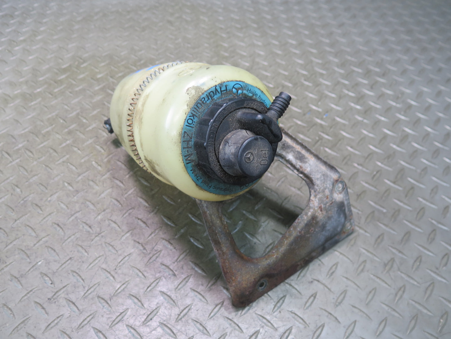 86-91 Mercedes W126 C126 Suspension Hydraulic Oil Reservoir Tank OEM