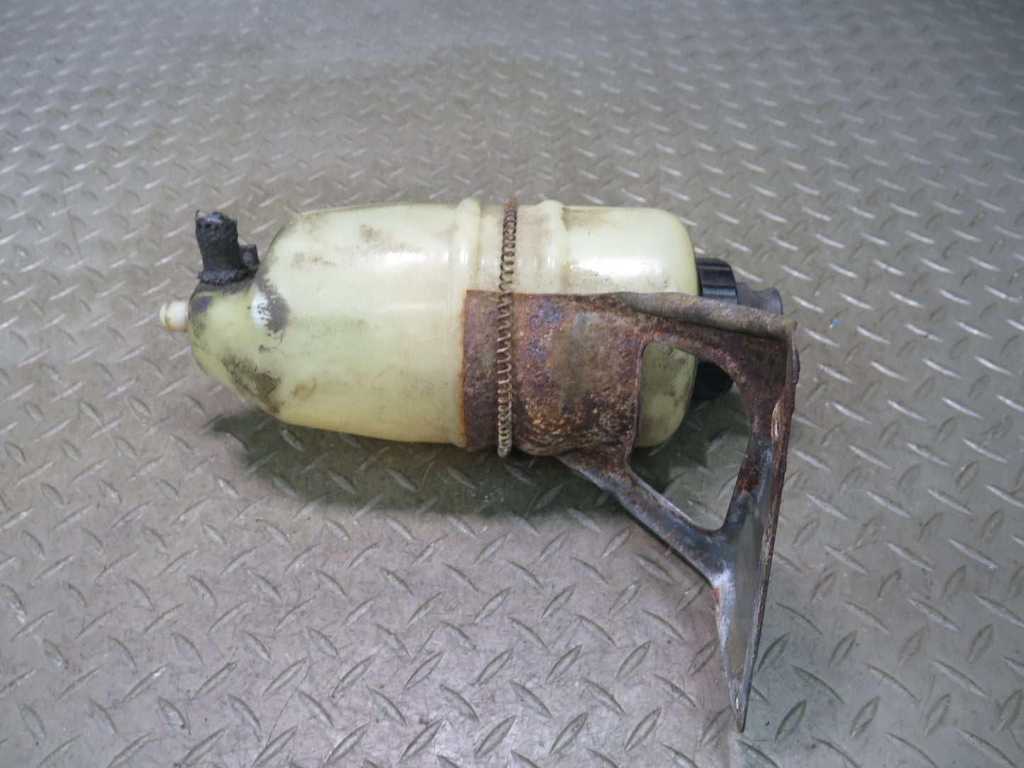 86-91 Mercedes W126 C126 Suspension Hydraulic Oil Reservoir Tank OEM