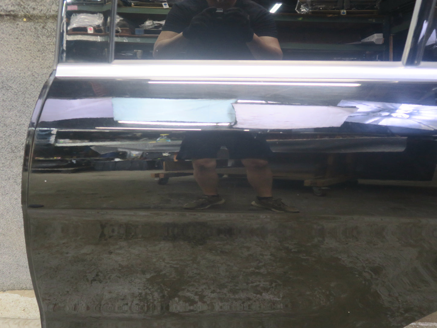 2012-2019 Mercedes W166 GLE ML Rear Left  Door Shell Panel w Glass