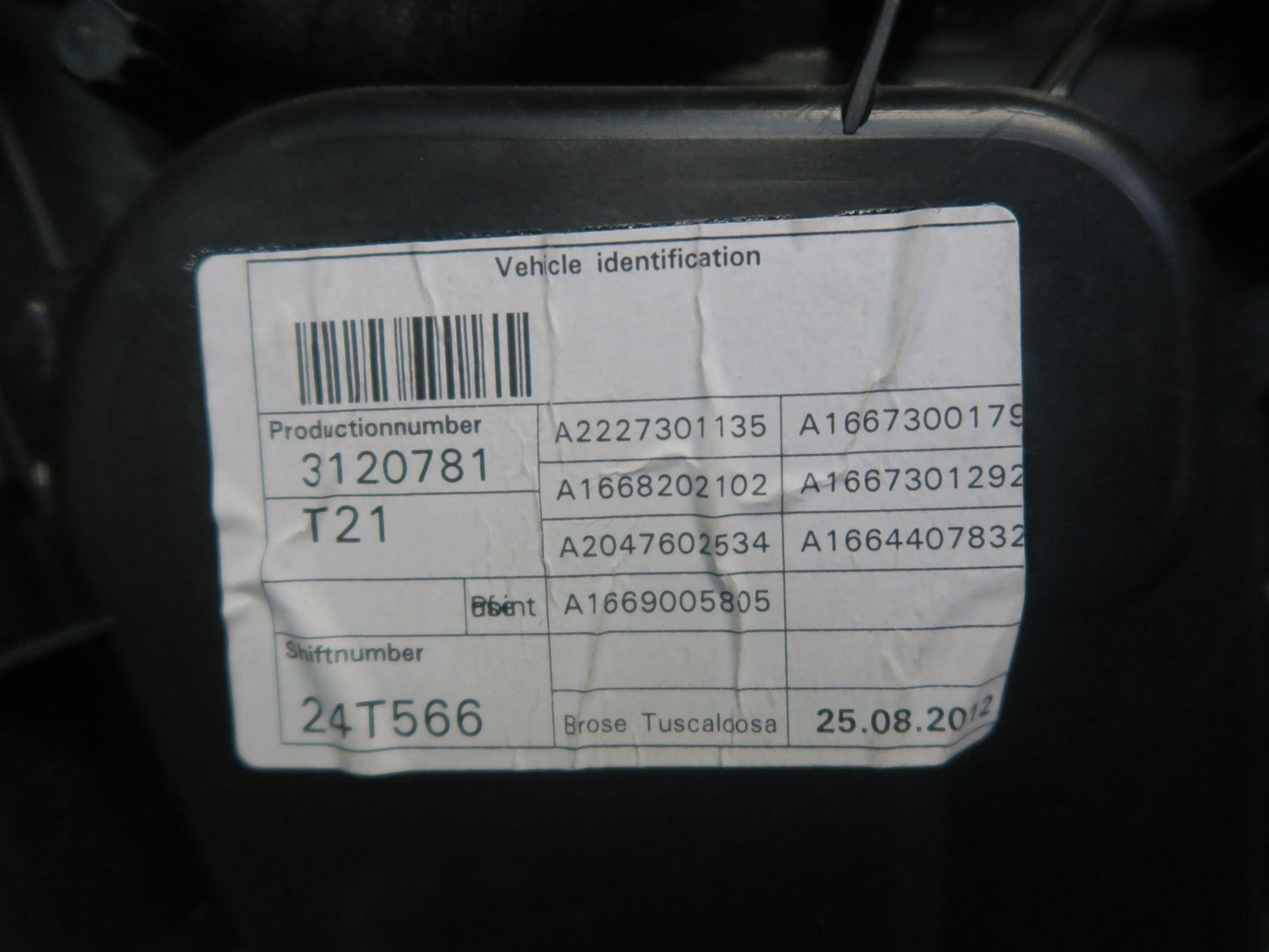 2012-2019 Mercedes W166 GLE ML Rear Left  Door Shell Panel w Glass