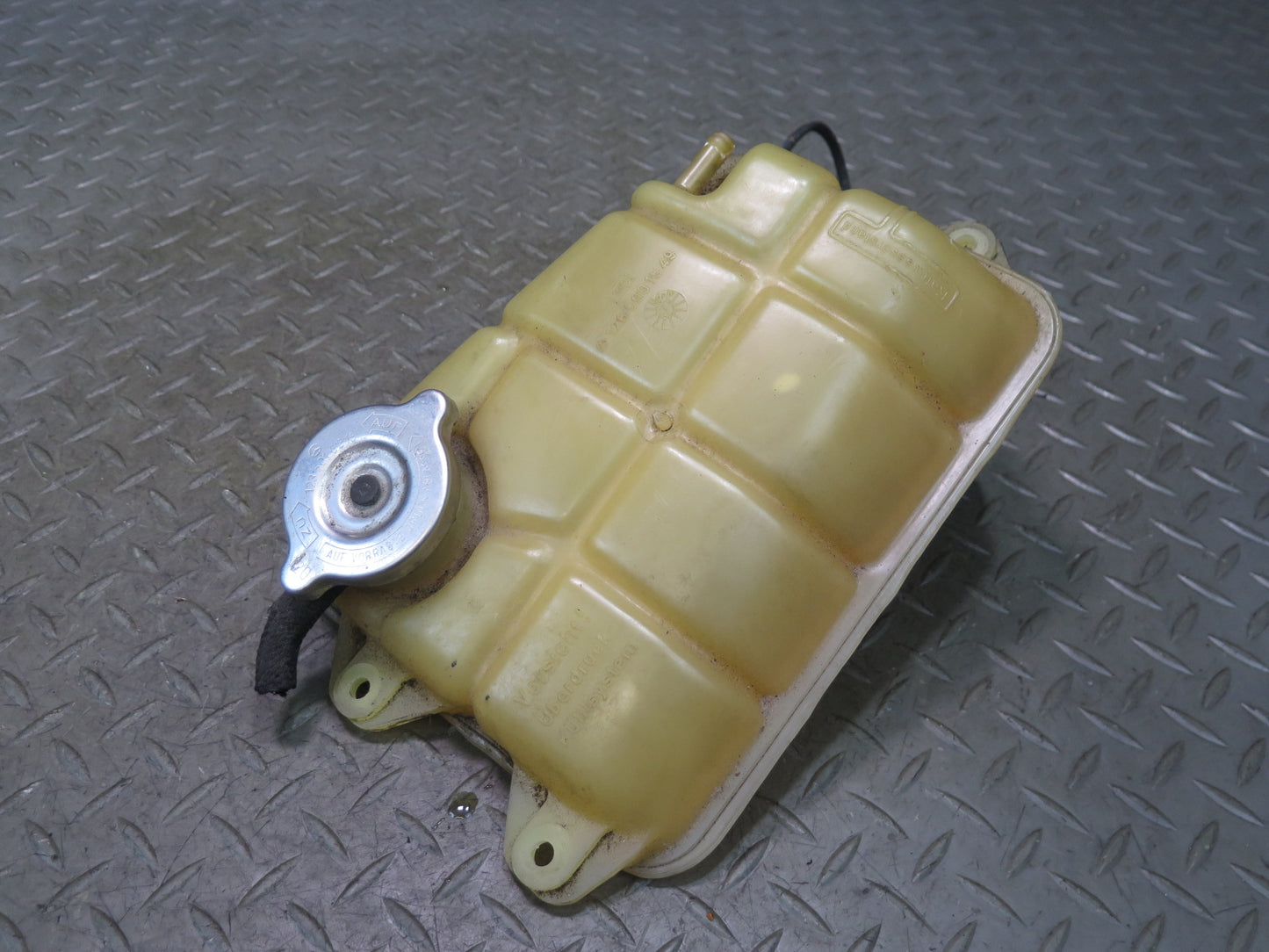86-91 Mercedes W126 560SEL Coolant Overflow Expansion Tank 1265001749 OEM