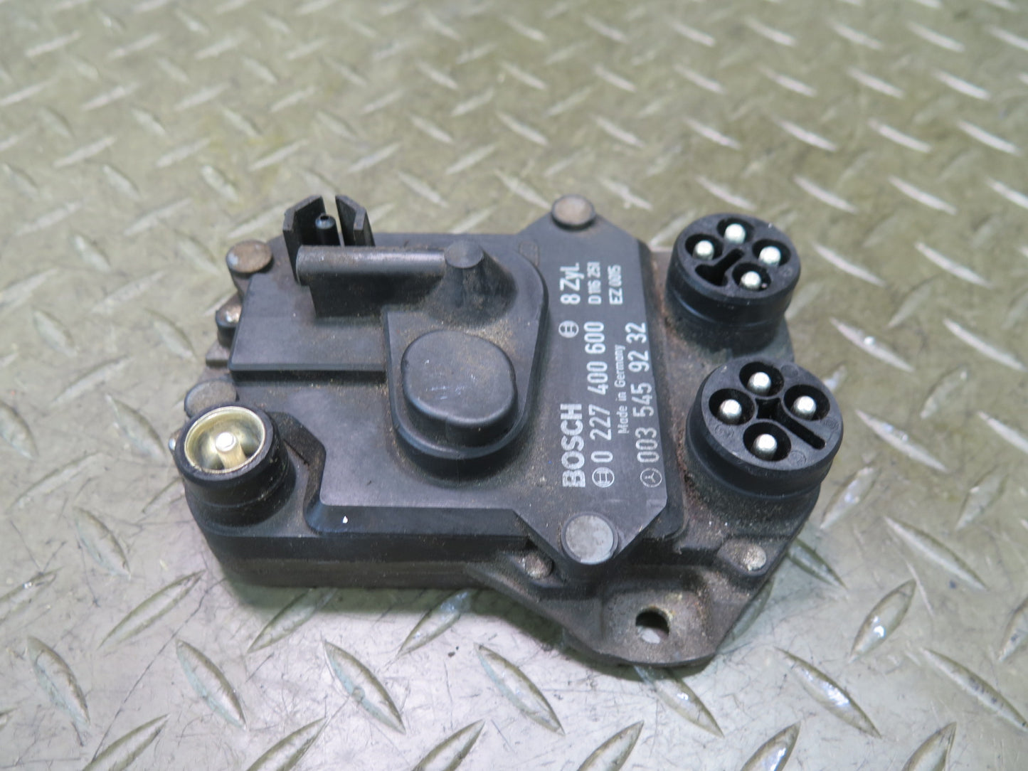 86-91 Mercedes W126 C126 560SEC 560SEL Ignition Control Module 0035459232 OEM