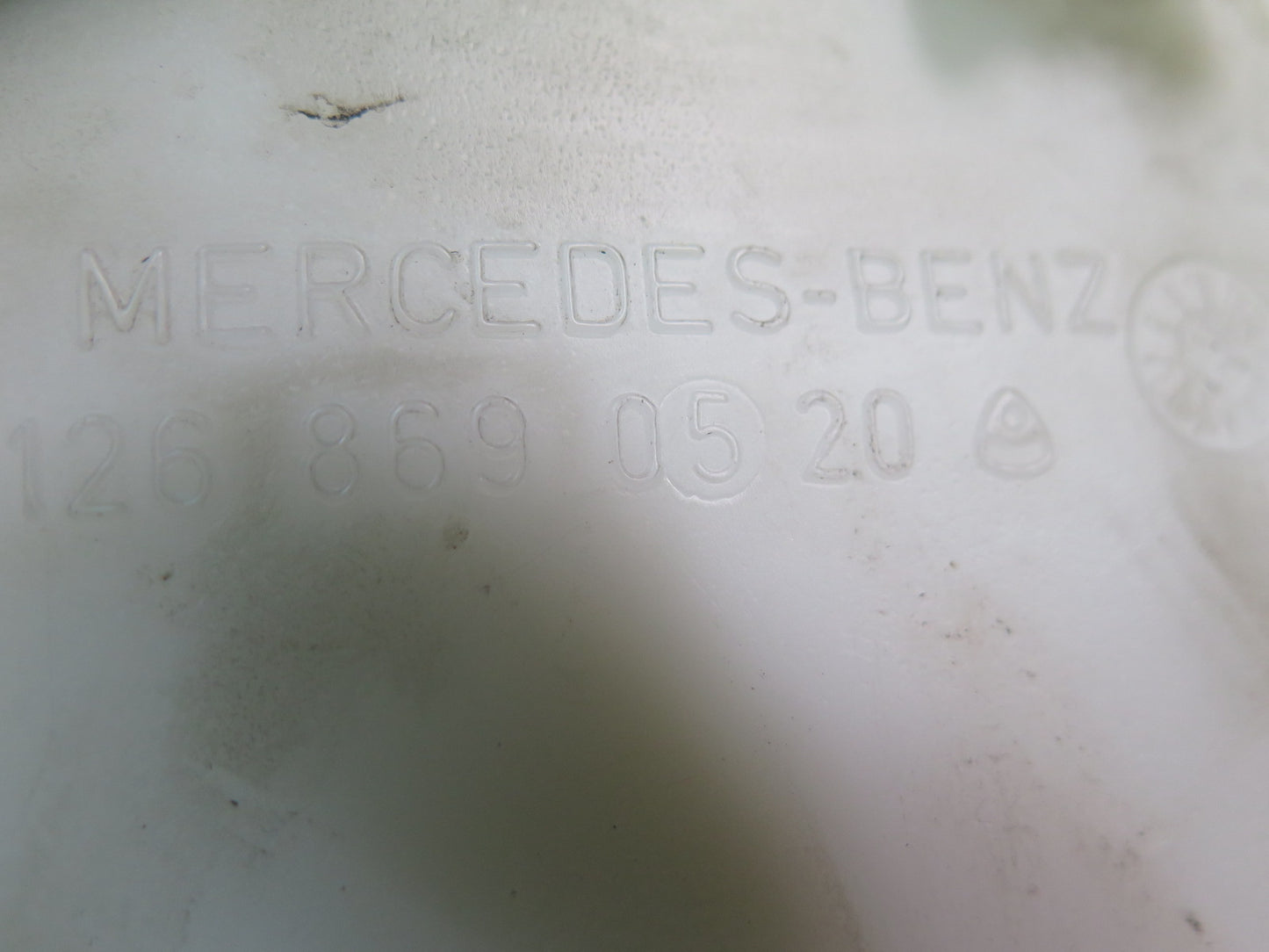 86-91 Mercedes W126 560SEL Windshield Washer Fluid Reservoir Tank w Pumps OEM