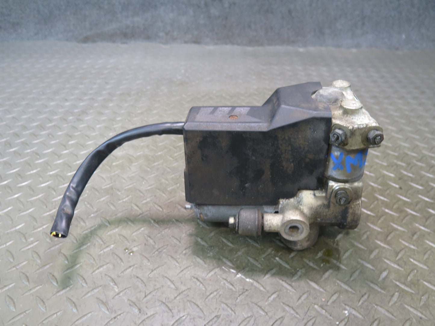 86-91 Mercedes W126 560SEL Anti Lock Brake ABS Pump Module 0265200043 OEM