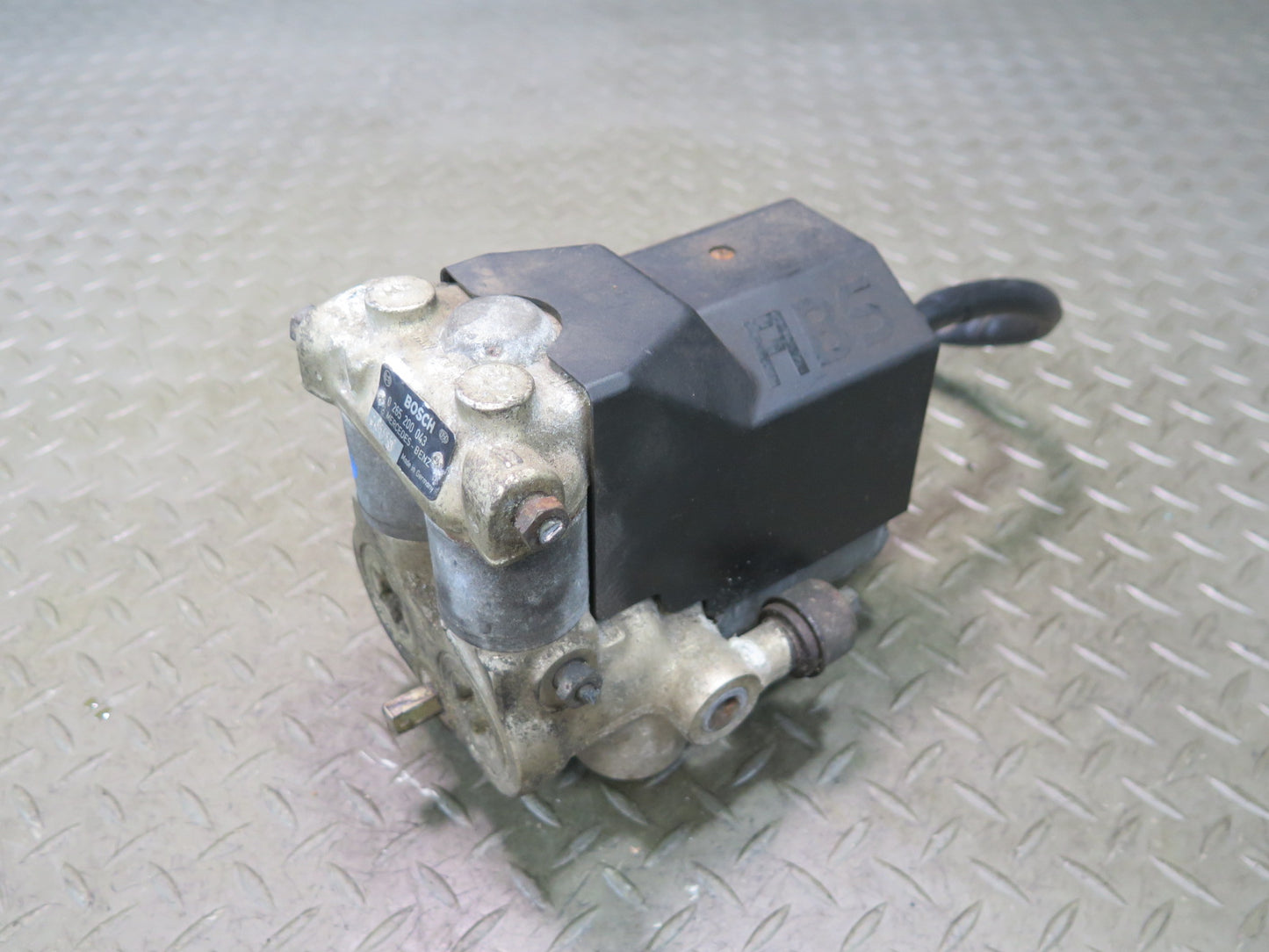 86-91 Mercedes W126 560SEL Anti Lock Brake ABS Pump Module 0265200043 OEM