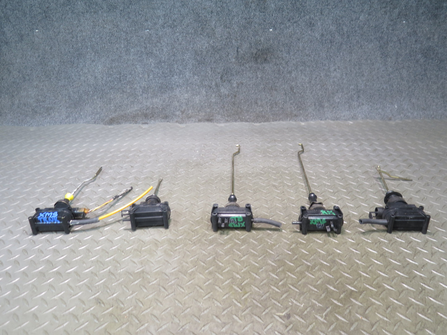 86-91 Mercedes W126 560SEL Sedan Set of 5 Door & Trunk Lock Actuator OEM