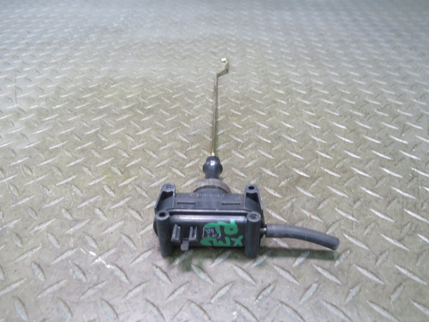 86-91 Mercedes W126 560SEL Sedan Set of 5 Door & Trunk Lock Actuator OEM