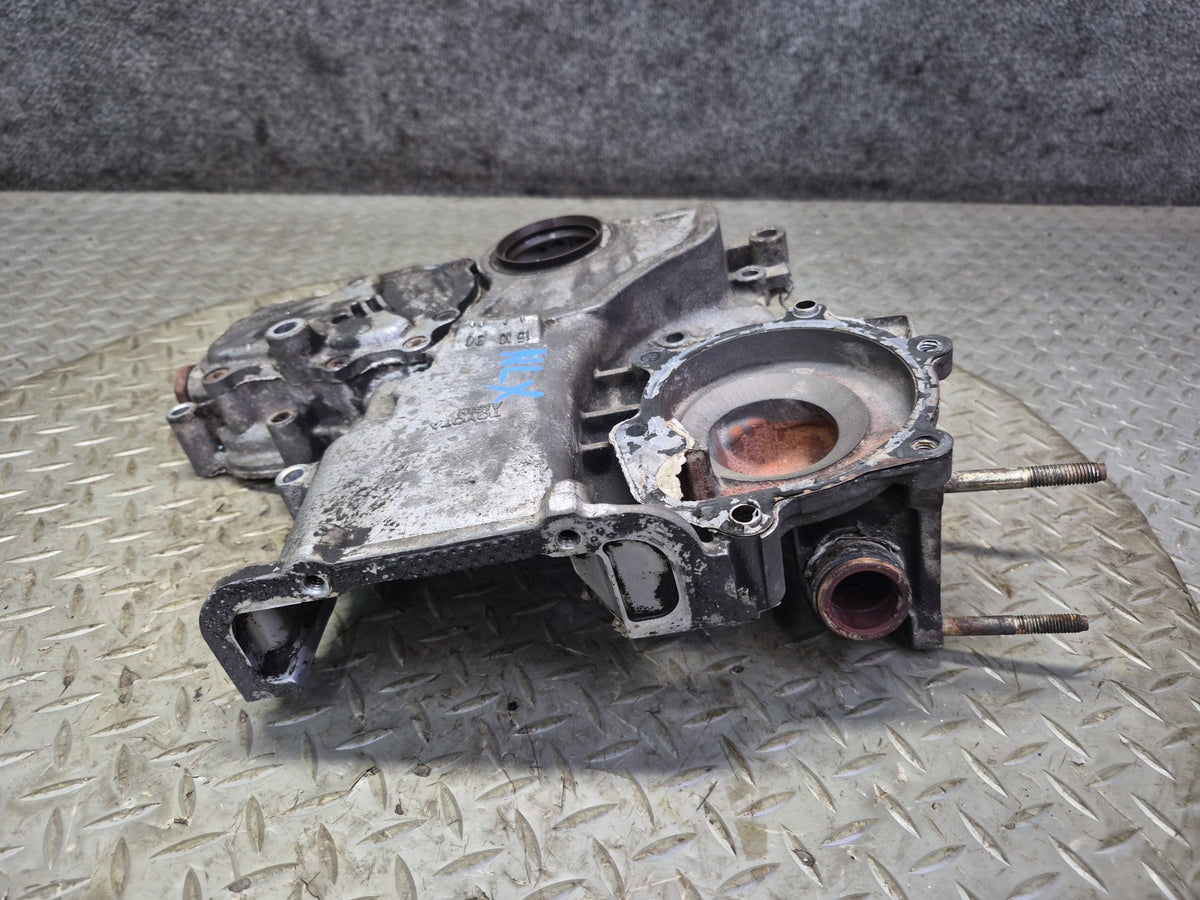 1996-1997 Lexus FZJ80L LX450 4.5L Engine Motor Timing Chain Plate Cover