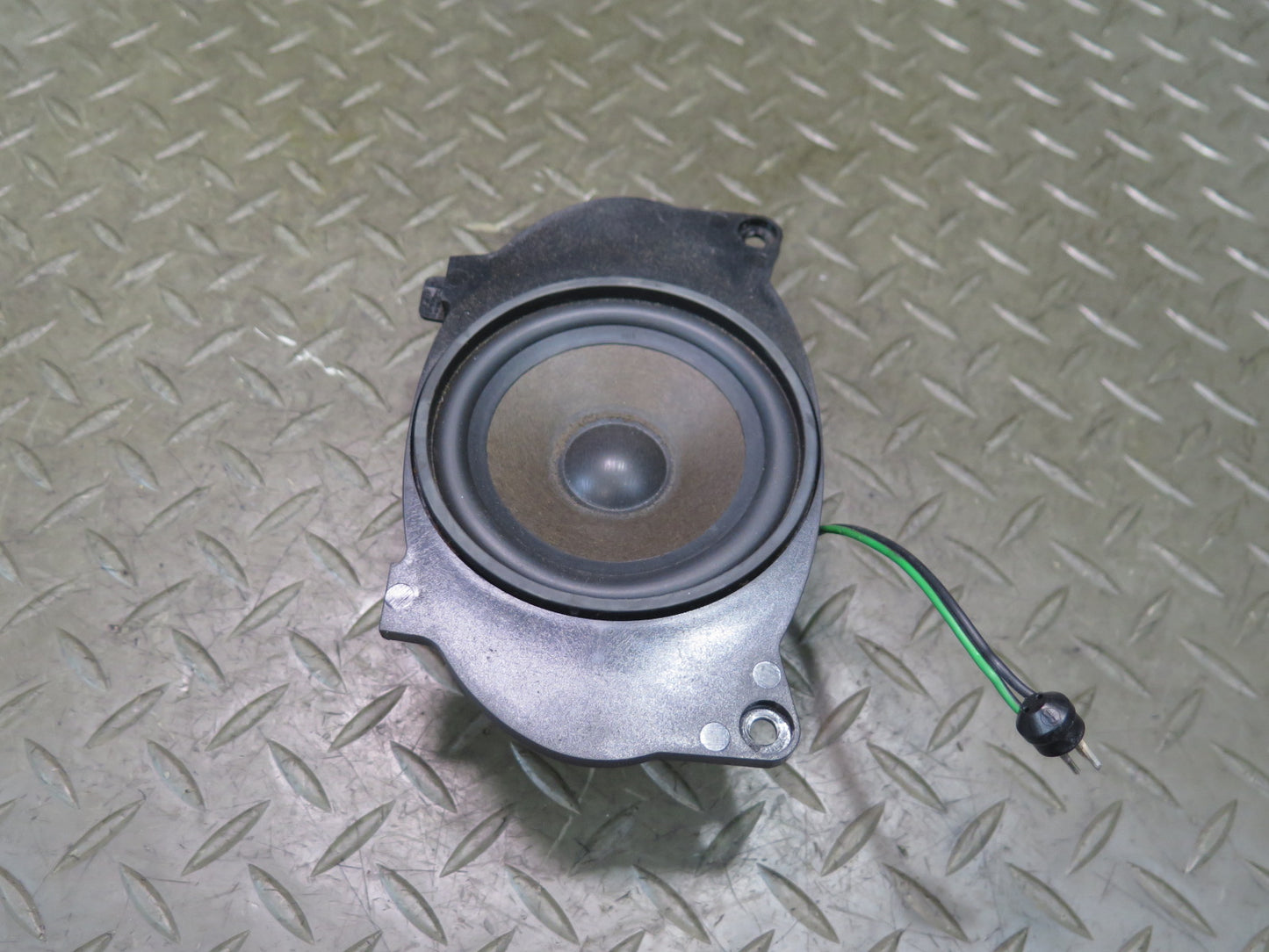 86-91 Mercedes W126 560SEL Set of 2 Dash Front Left & Right Speaker OEM