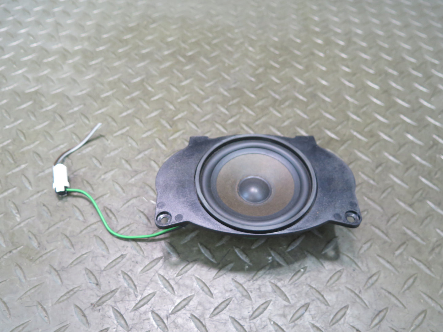 86-91 Mercedes W126 560SEL Set of 2 Dash Front Left & Right Speaker OEM