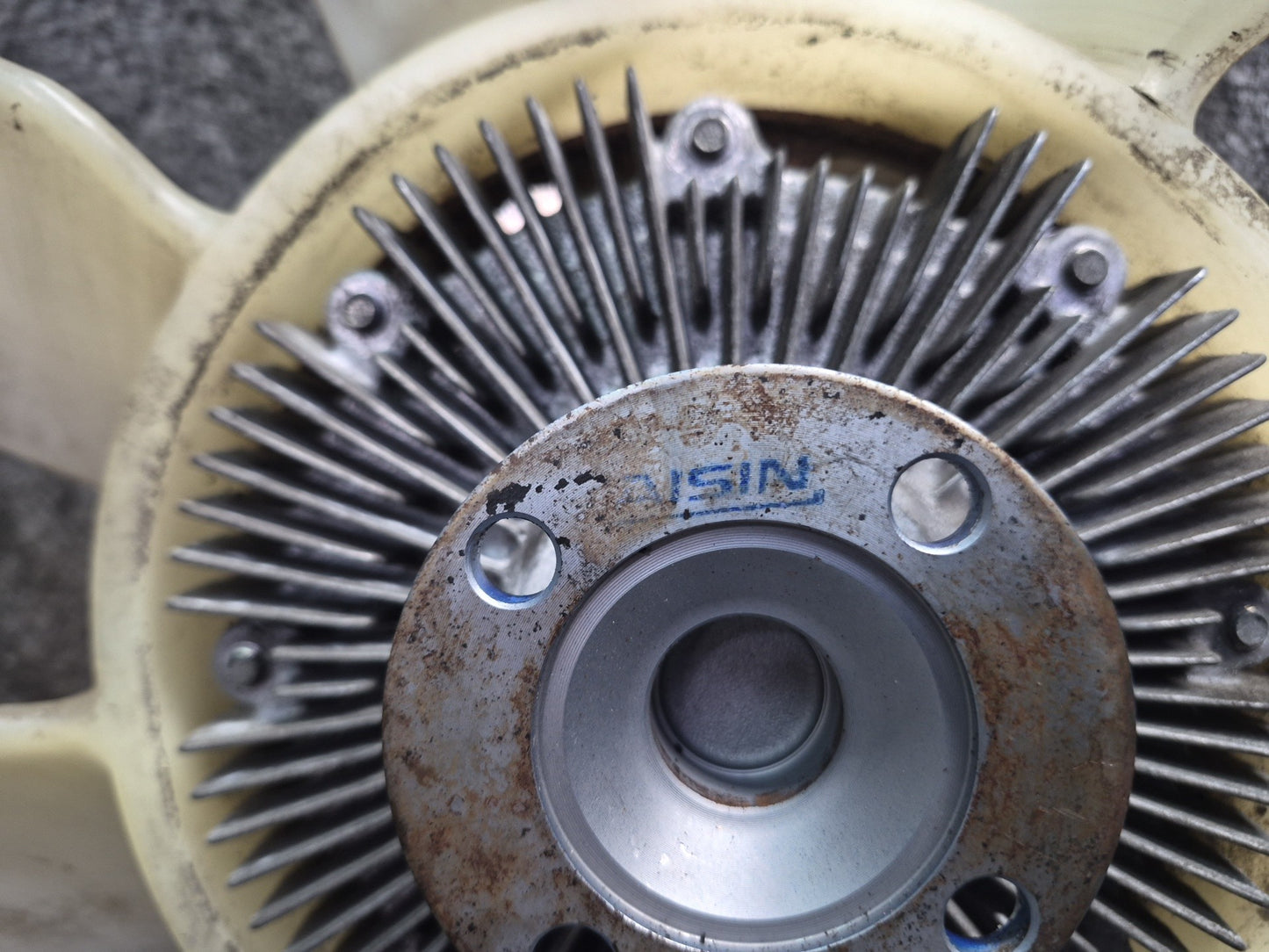 1996-1997 Lexus FZJ80L LX450 4.5L Engine Cooling Fan Clutch Blade