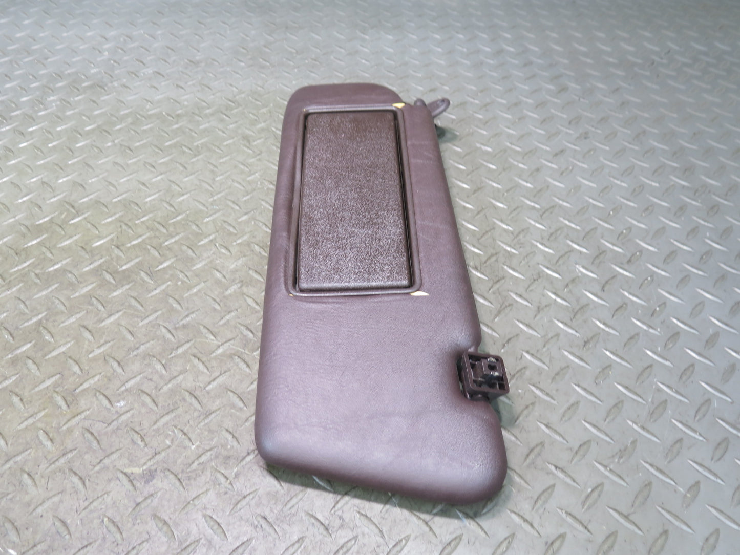 86-91 Mercedes W126 560SEL Sedan Set of 3 Front Left Center Right Sun Visor Dmgd