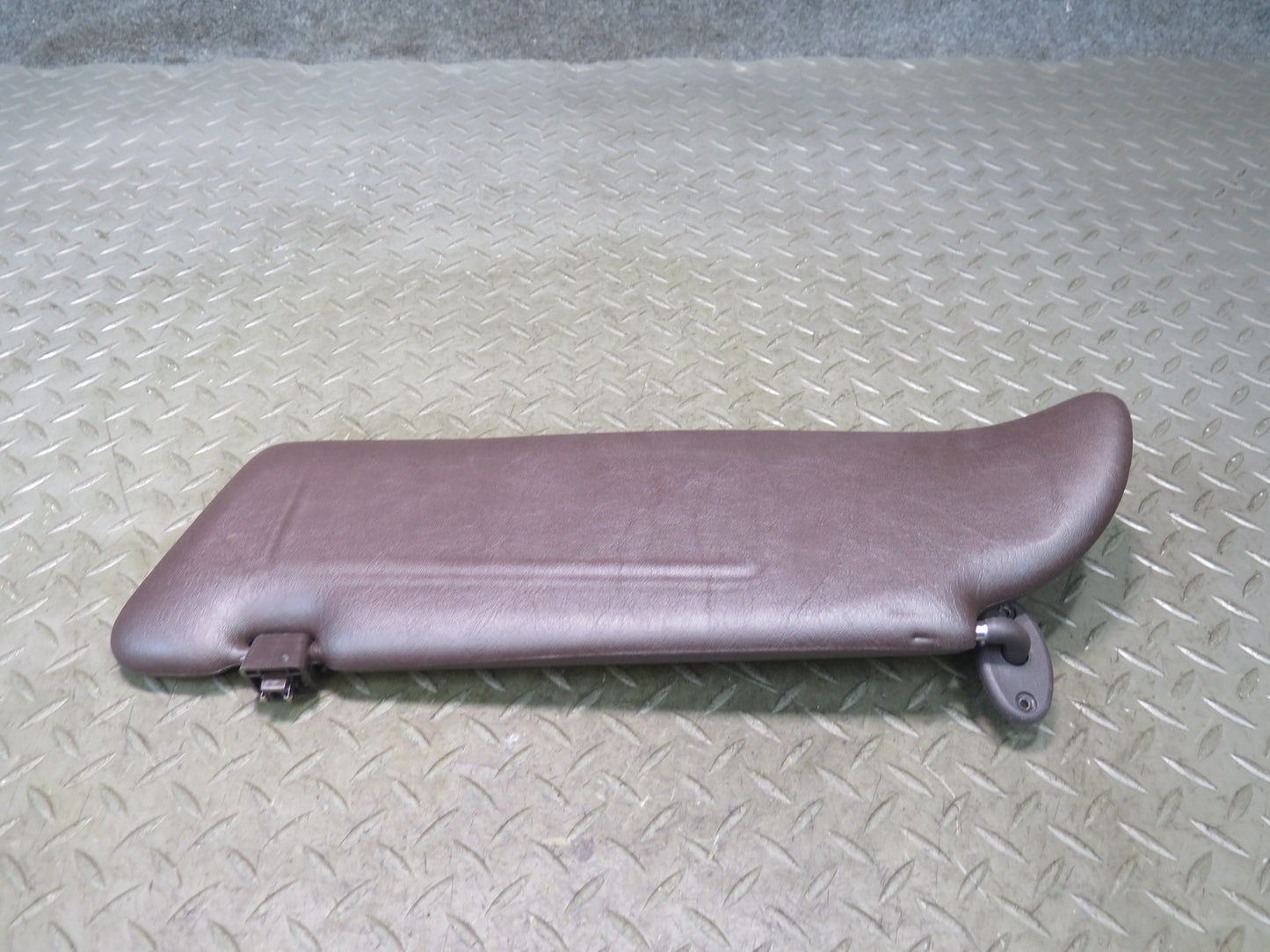 86-91 Mercedes W126 560SEL Sedan Set of 3 Front Left Center Right Sun Visor Dmgd