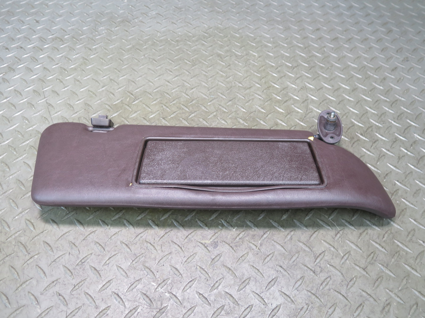 86-91 Mercedes W126 560SEL Sedan Set of 3 Front Left Center Right Sun Visor Dmgd