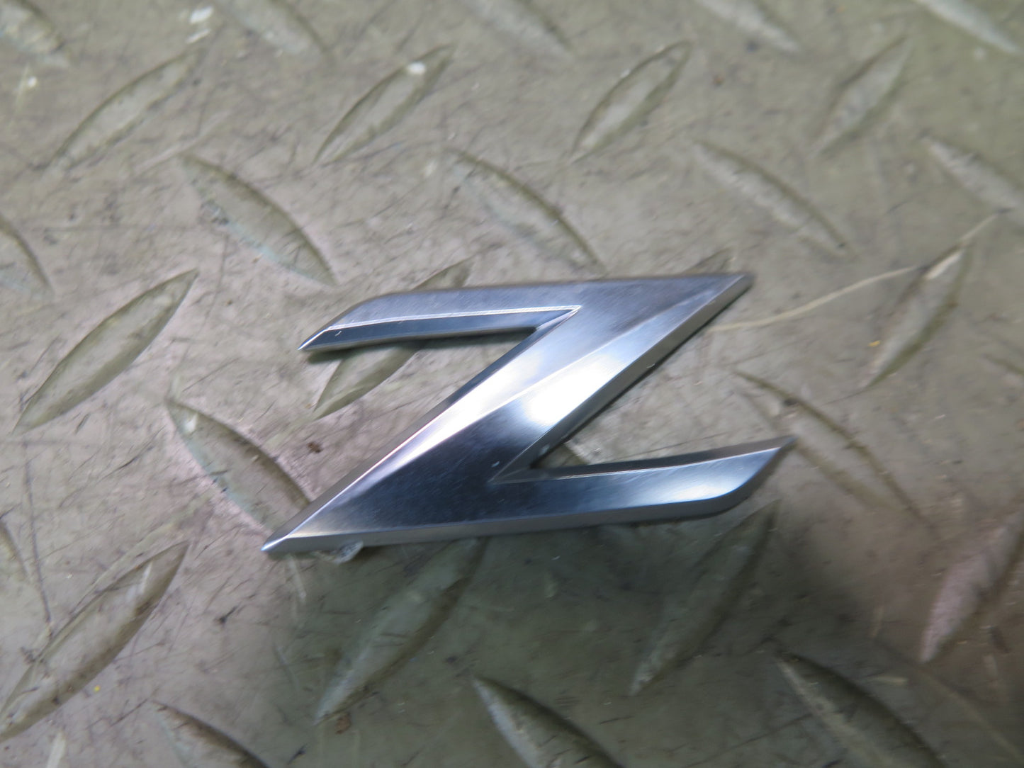 09-20 Nissan Z34 370Z Rear Trunk Lid Emblem Badge Logo Set OEM