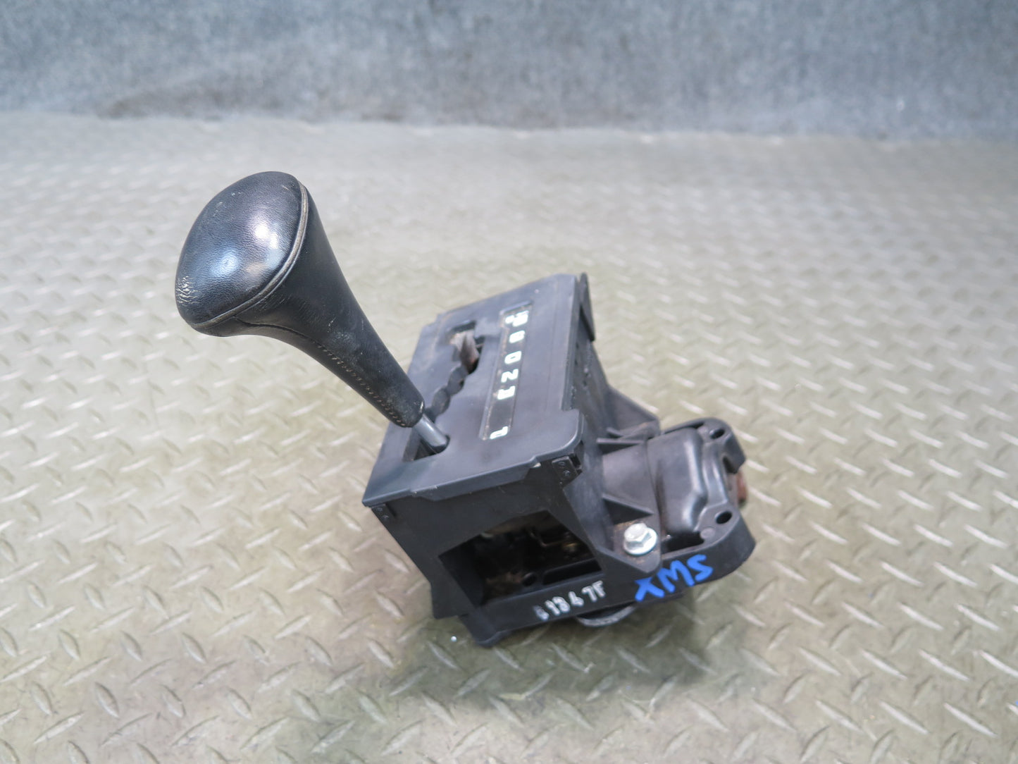 86-91 Mercedes W126 560SEL A/T Automatic Transmission Shifter 1262670740 OEM
