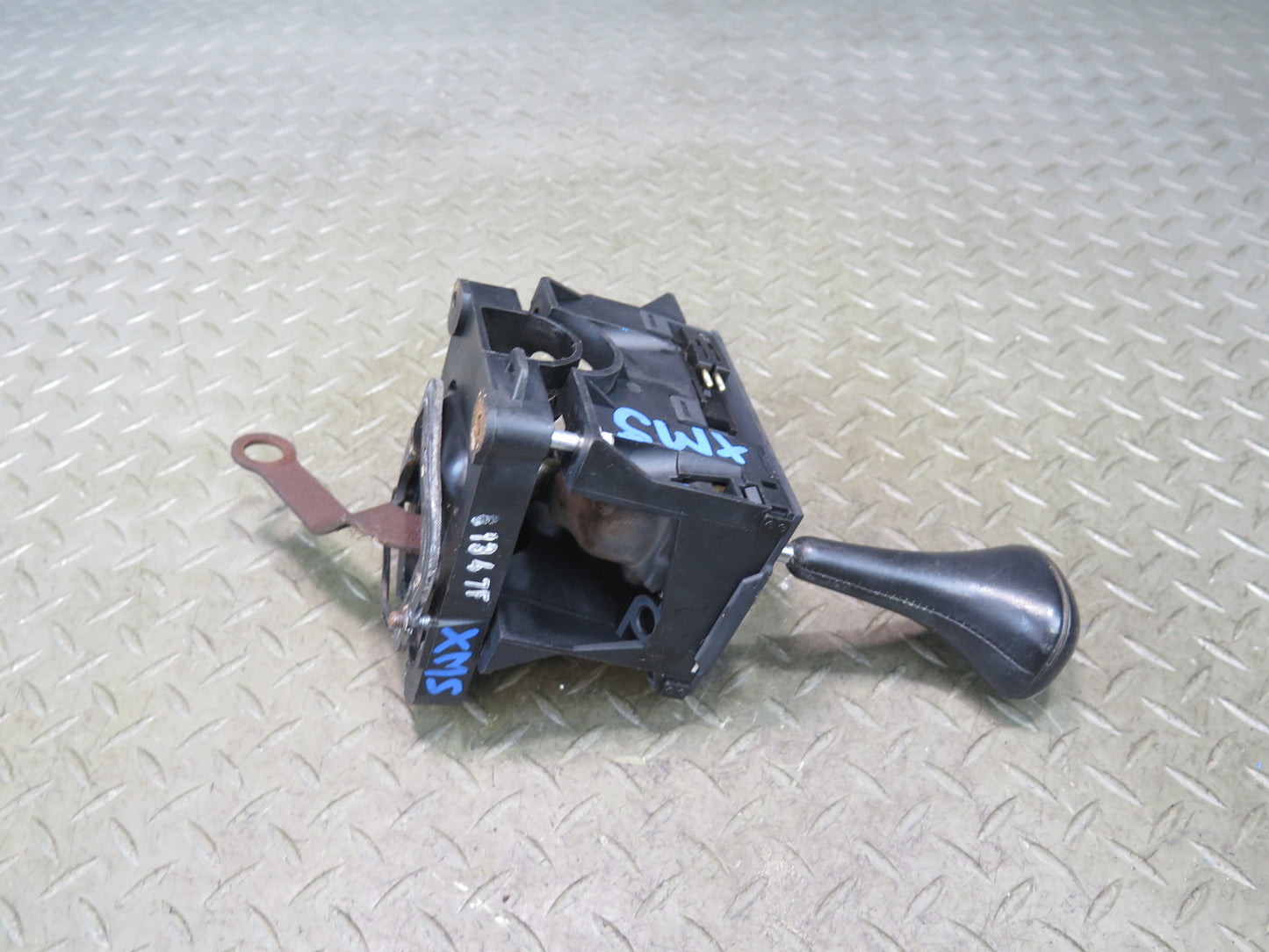 86-91 Mercedes W126 560SEL A/T Automatic Transmission Shifter 1262670740 OEM