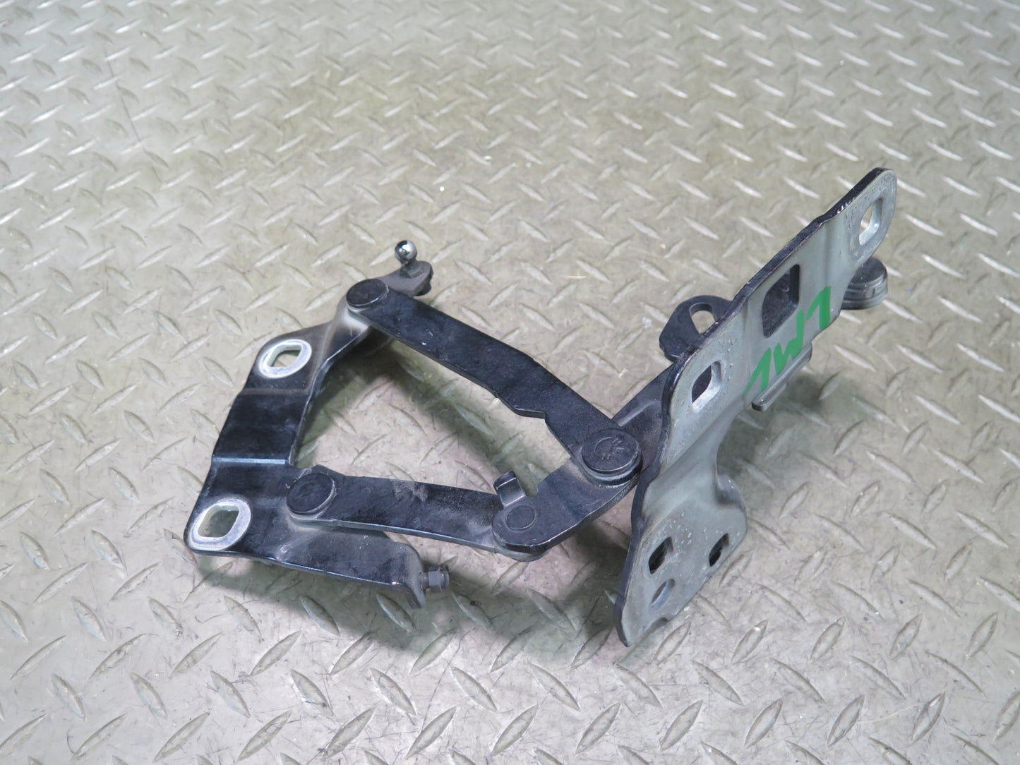 2012-2015 Mercedes X166 W166 Ml-class Front Left & Right Hood Hinge Set of 2