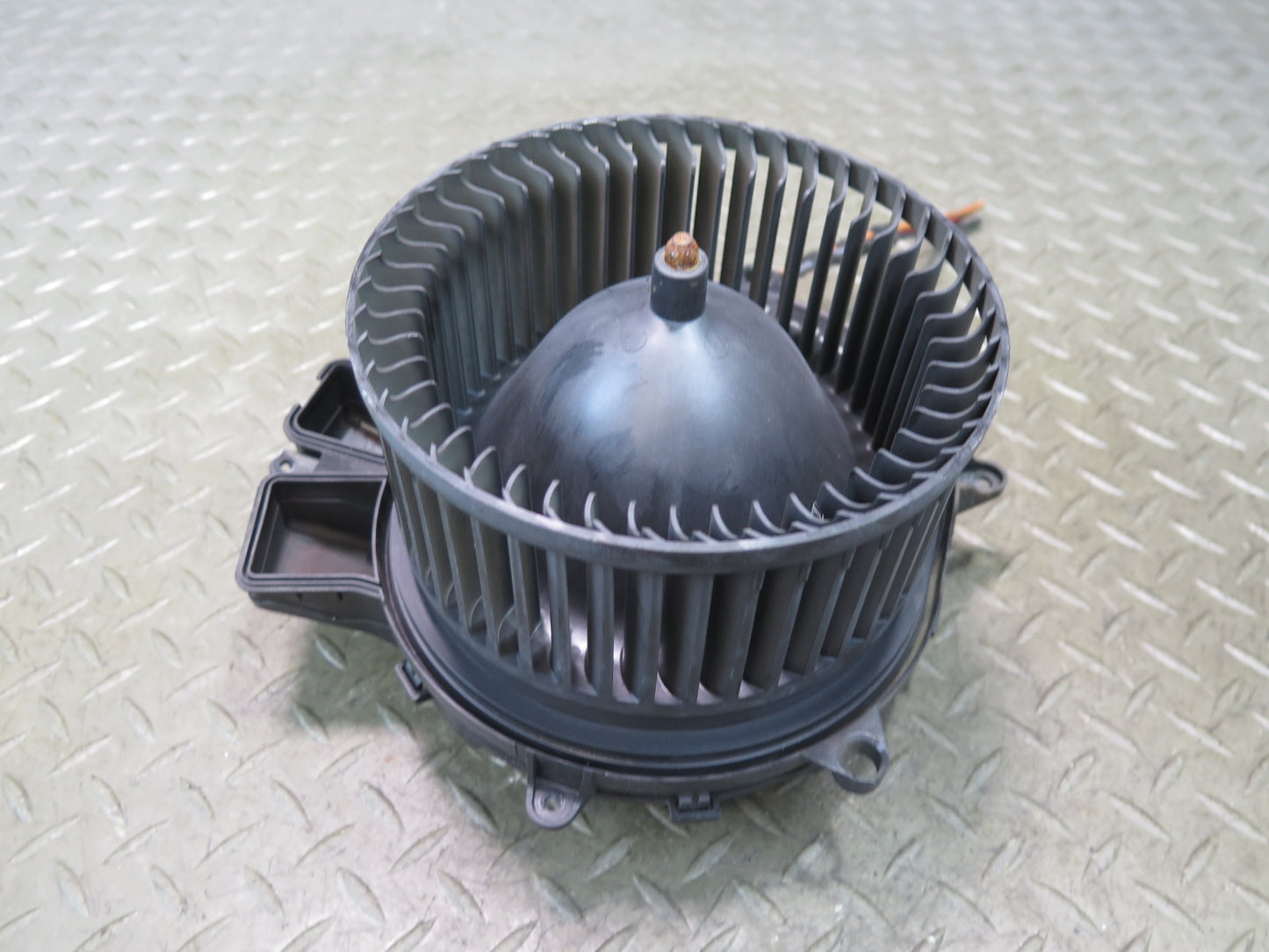 2012-2015 Mercedes X166 W166 Ml-class A/C Heater Blower Motor Fan w Resistor