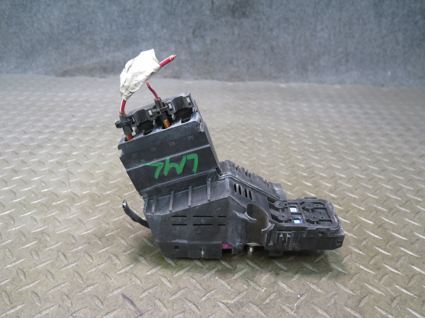 2012-2015 Mercedes X166 W166 Ml-class Positive Battery Junction Post Terminal
