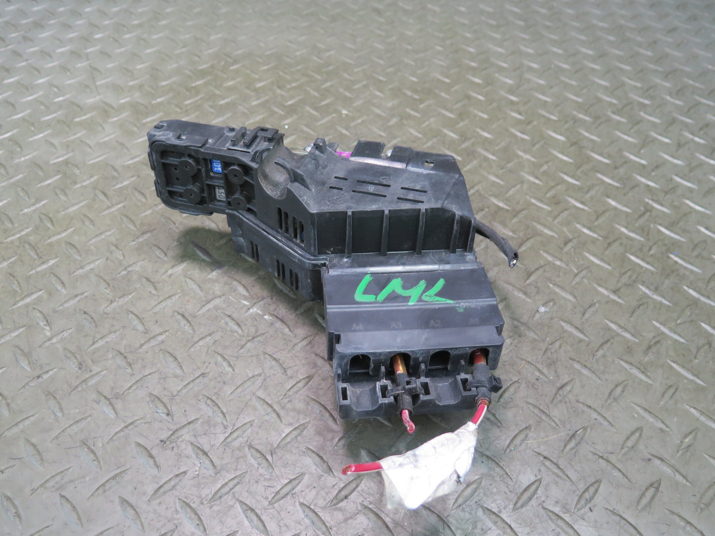 2012-2015 Mercedes X166 W166 Ml-class Positive Battery Junction Post Terminal