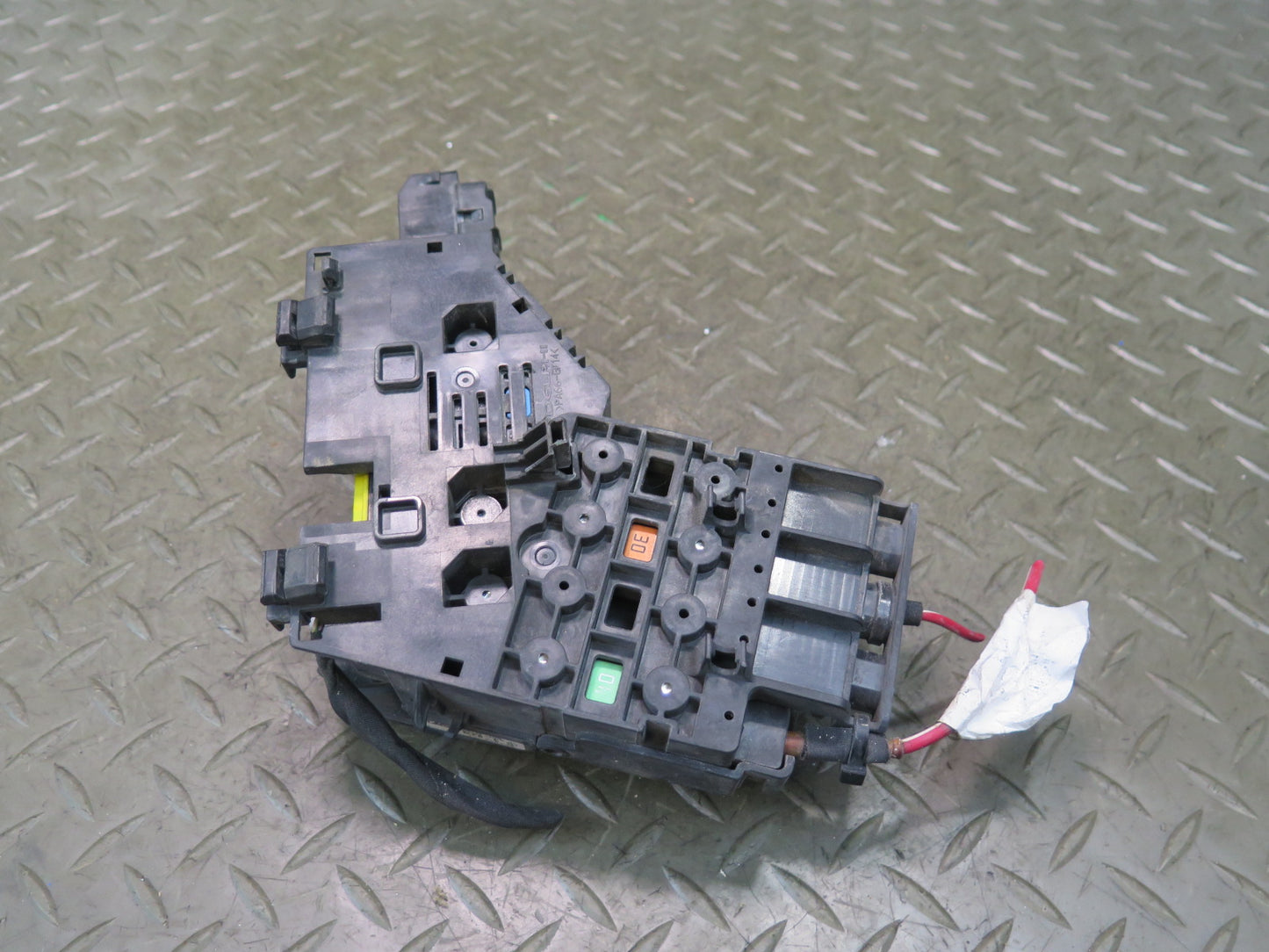 2012-2015 Mercedes X166 W166 Ml-class Positive Battery Junction Post Terminal
