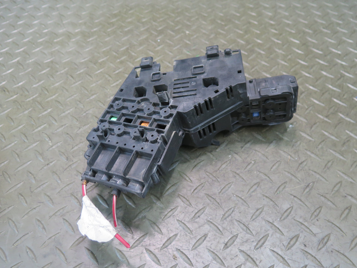 2012-2015 Mercedes X166 W166 Ml-class Positive Battery Junction Post Terminal
