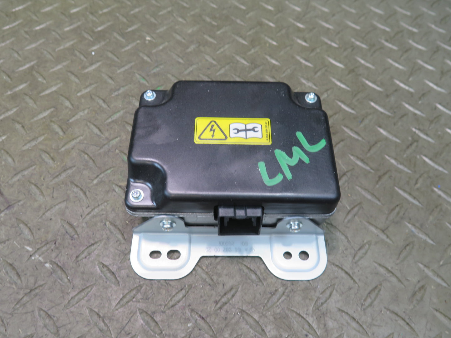 2012-2015 Mercedes X166 W166 Ml-class Power Inverter Control Module