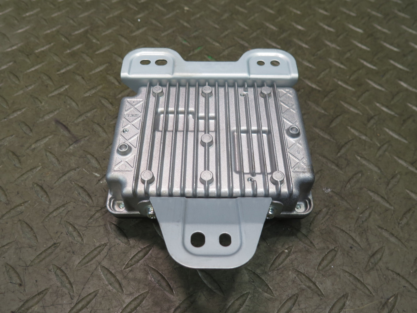 2012-2015 Mercedes X166 W166 Ml-class Power Inverter Control Module