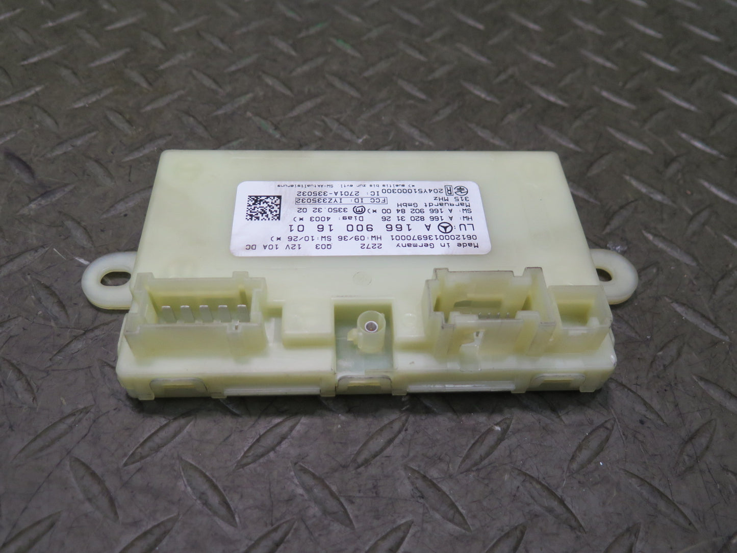 2012-2015 Mercedes X166 W166 Ml-class Keyless Entry Control Module 1669001601