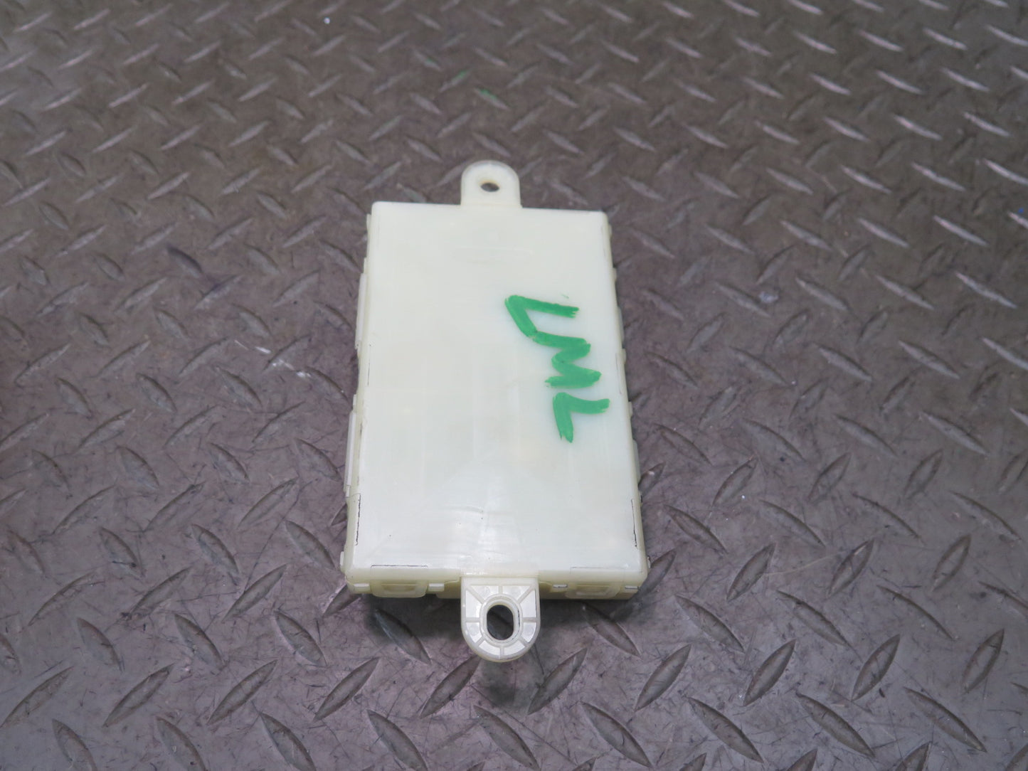 2012-2015 Mercedes X166 W166 Ml-class Keyless Entry Control Module 1669001601