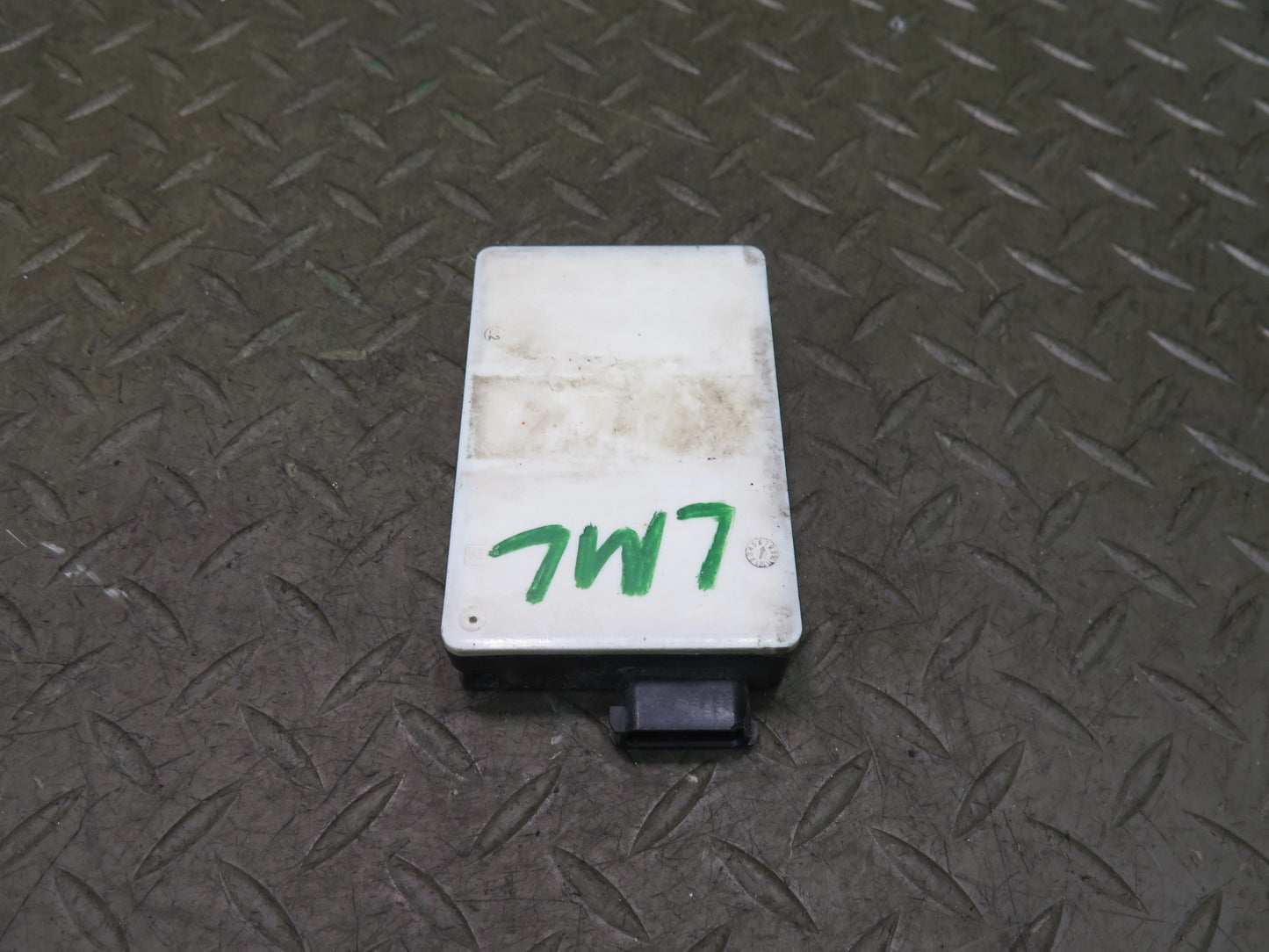 2012-2015 Mercedes X166 W166 ML Rear Blind Spot Assist Radar Sensor Set of 2