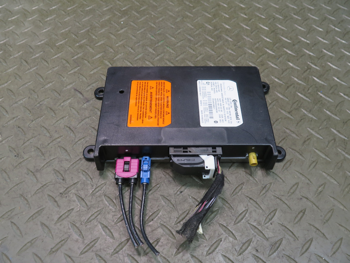 2012-2015 Mercedes X166 W166 Ml-class Communication Voice Control Module Unit