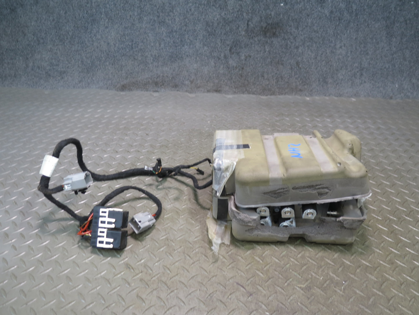 10-19 Nissan Z34 370Z Convert TOP Roof Hydraulic Pump Motor w Insulation OEM