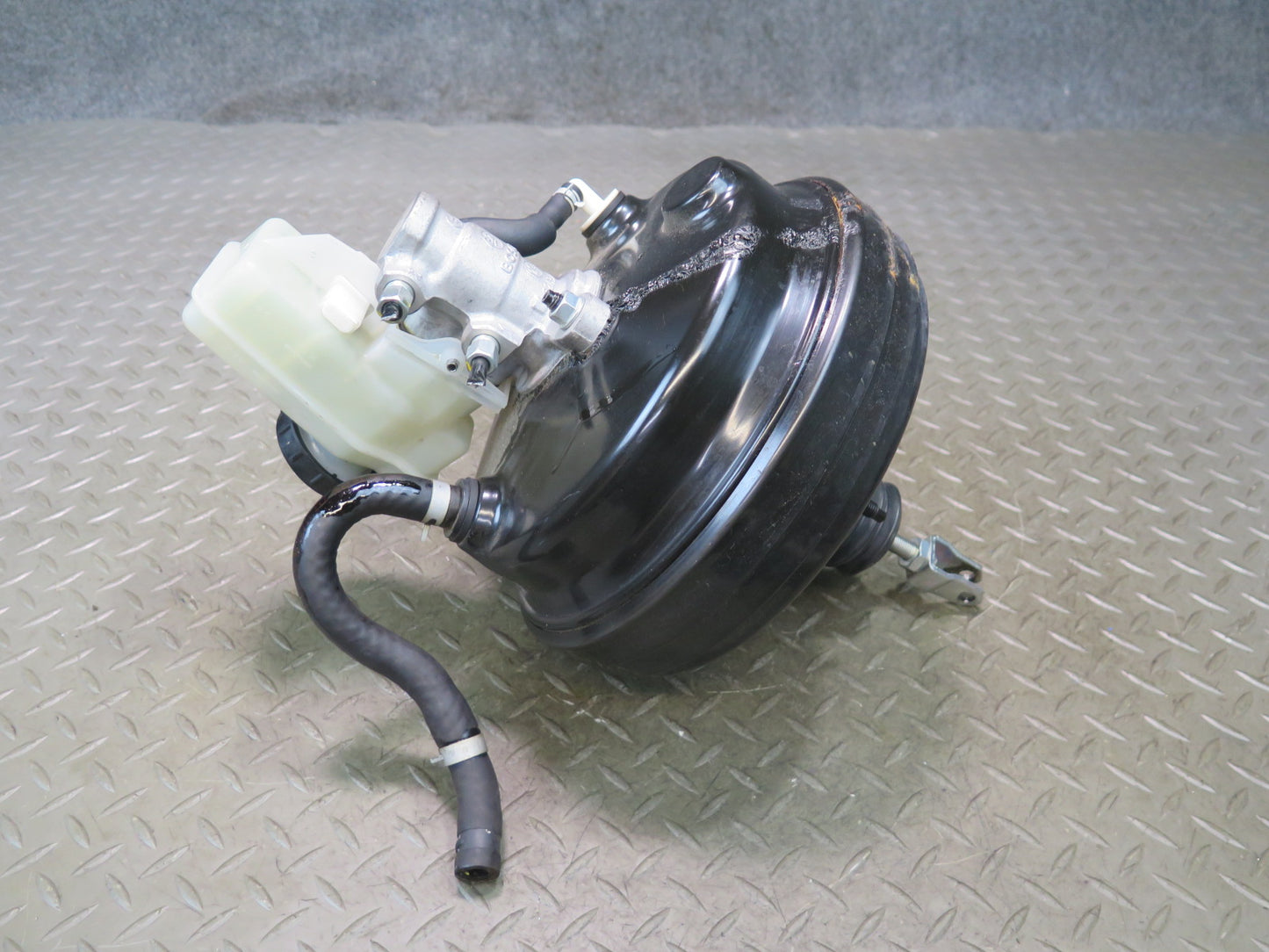 13-20 Nissan Z34 370Z Brake Master Cylinder Booster Fluid Reservoir OEM