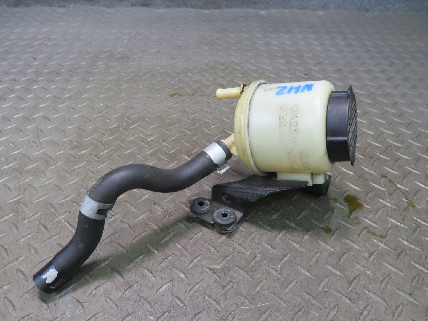 13-15 Nissan Z34 370Z Coupe Power Steering Fluid Reservoir Tank w Hose OEM