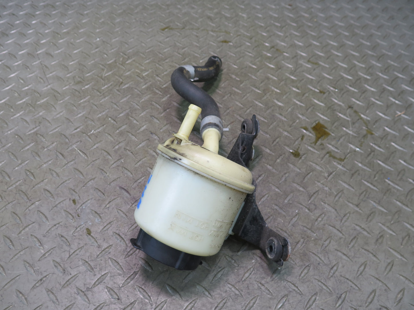 13-15 Nissan Z34 370Z Coupe Power Steering Fluid Reservoir Tank w Hose OEM